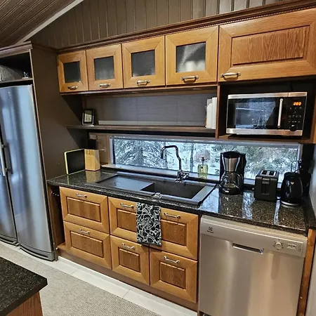 Hutikka Ferienhaus *