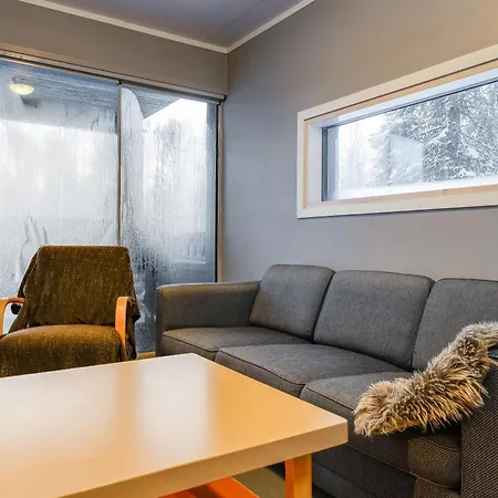 Hutikka Dom wakacyjny *